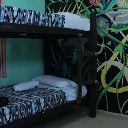 Hostal Charlys Tulum Exteriör bild