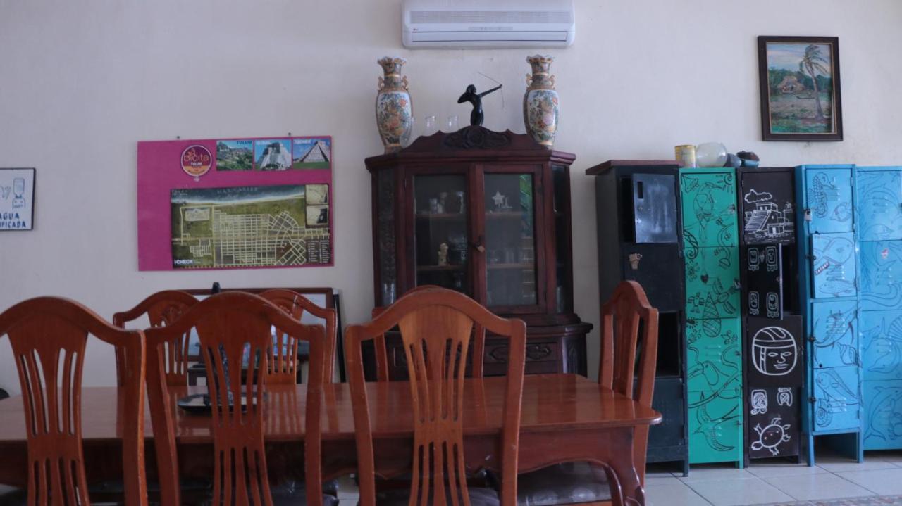Hostal Charlys Tulum Exteriör bild